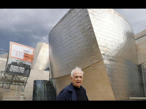 Nyt, è morto l'archistar Frank Gehry, aveva 96 anni