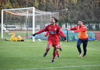 Barzotti nel recupero fa esultare il Varese