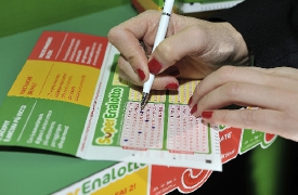 Azzecca il 5 al SuperEnalotto: 43.000 euro