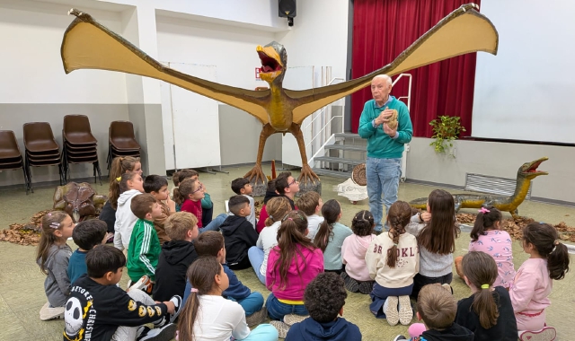 Pietro Fanchin durante la serata alla scuola “E. Toti”