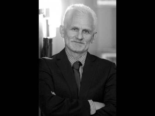 Minsk libera 123 detenuti, anche il Nobel Bialiatski