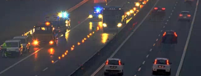 Scontro auto-moto, code verso l’A26