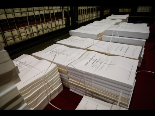 Arrivato emendamento del governo da 3,5 miliardi alla manovra, dalle imprese al Ponte