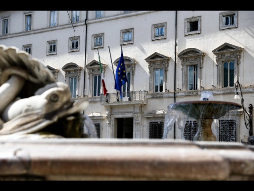 Appalti in Puglia, ok della Consulta alla paga minima di 9 euro