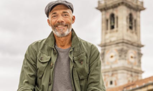 Max Laudadio col Bernascone alle spalle