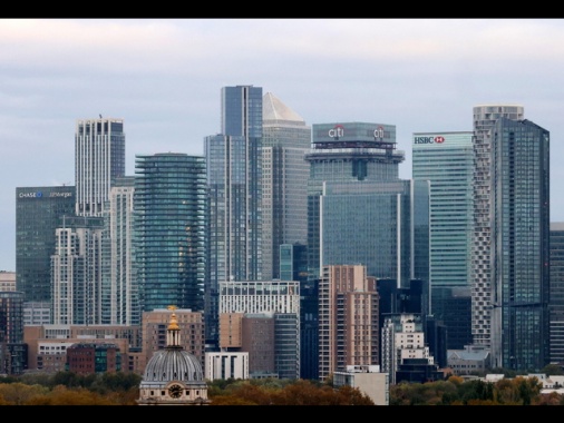 Borsa: l'Europa apre cauta, Francoforte +0,01%