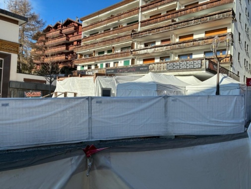 Crans-Montana, pm 'incendio provocato da fontane pirotecniche'