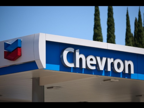 Le big del petrolio Usa corrono a Wall Street, Chevron +6,3%