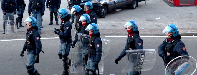 Dai Comuni alle parrocchie, gli ultras lavorano gratis