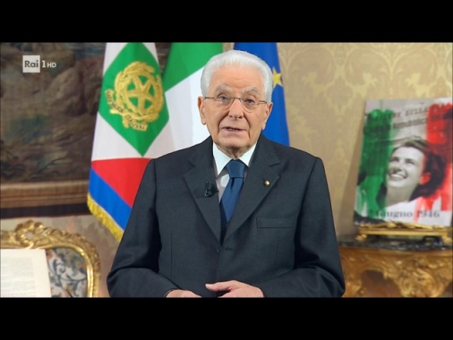 Mattarella ai medici, Italia intera coinvolta nell'angoscia