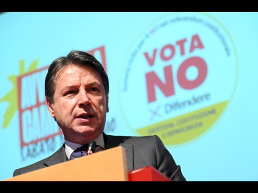 Conte, se hai investitura popolare non puoi fare ciò che vuoi