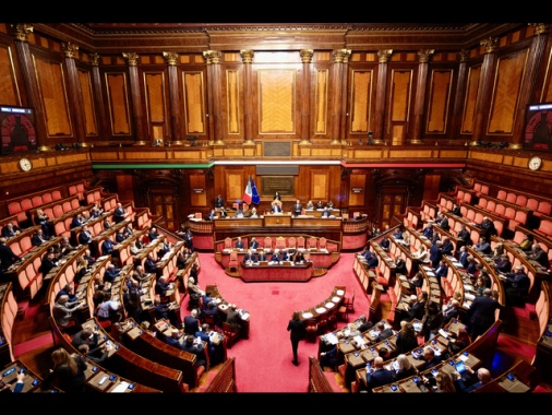 Su Crans-Montana risoluzione bipartisan, 'sostenere le famiglie nei processi'