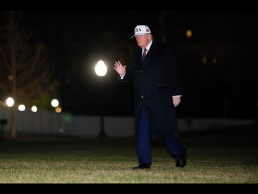 Trump attacca Powell, ha sforato di miliardi budget per la nuova sede