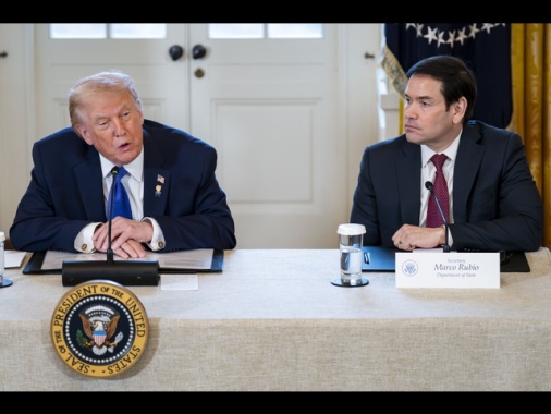 'Usa valutano risposte non militari a sostegno manifestanti in Iran'