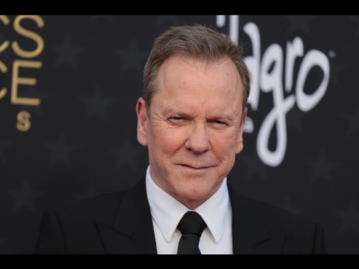 Aggressione a un taxista, arrestato l'attore Kiefer Sutherland