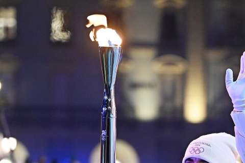 «Via la bandiera palestinese al passaggio della Fiamma olimpica»