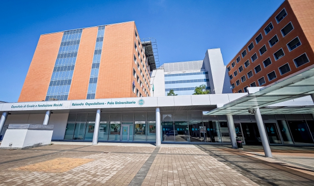 Muore dopo l’intervento, «diteci cosa è successo»