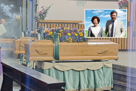 L’abbraccio di Castiglione a Luigi e Angela Gassa