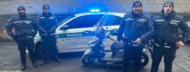 Stanco dei furti, regala il motorino