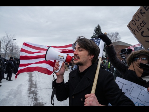 Wp, il Pentagono prepara 1.500 soldati da schierare in Minnesota