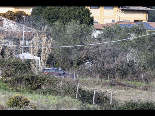 Donna uccisa, pm 'marito ha provato a fare a pezzi il corpo e bruciarlo'