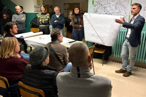 Viale Belforte, posti auto e sensi di marcia: lo scontro continua