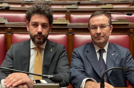 «Tutelare il ragazzo che ha ucciso il rapinatore»