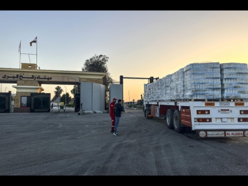 Media, 'Israele smentisce riapertura valico di Rafah la prossima settimana'