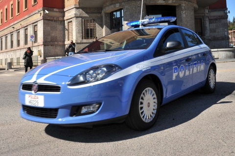 Scoperte 7 bombole di gas a rischio esplosione