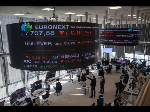 Borsa: l'Europa termina in rialzo, più cauta Francoforte (-0,15%)