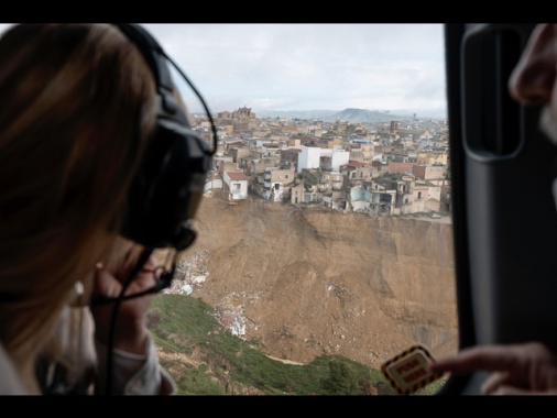 Meloni, la situazione a Niscemi vista di persona è ancora più impattante