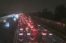 Due chilometri di coda verso Varese