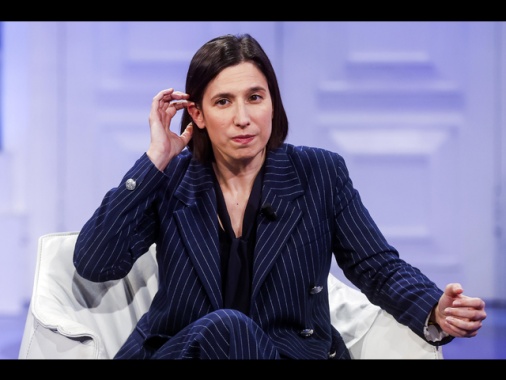 Schlein, Meloni si fermi col Ponte, usi le risorse per difendere il territorio