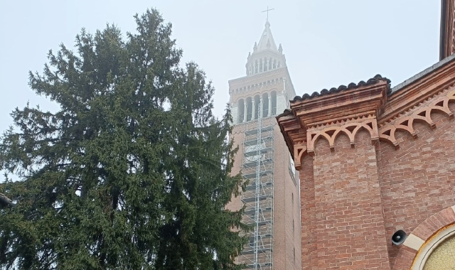 Riecco il campanile: San Giulio torna ai castellanzesi