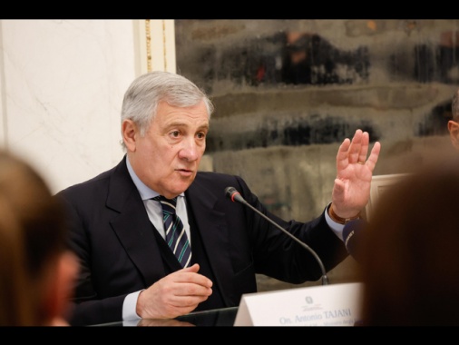 Tajani, 'dopo gli scontri servono garanzie, affiniamo contenuti decreto e ddl'