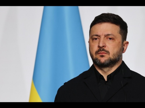 Zelensky, 'sostegno agli iraniani, i Pasdaran designati terroristi'