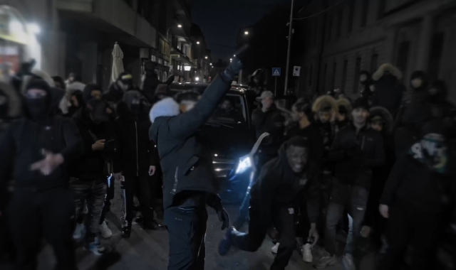 Un frame delle scene girate in via Como