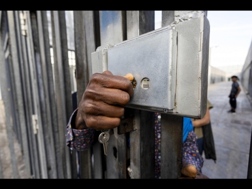 Rapporto Hrw, 'in Italia modello repressivo di controllo dei migranti