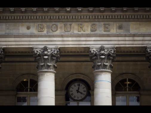 Borsa: Europa contrastata in chiusura, Parigi +1,01%, Francoforte -0,72%