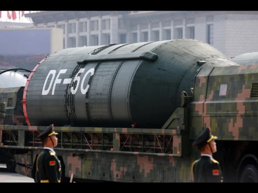 Usa, 'serve un accordo trilaterale con Russia e Cina sul nucleare'