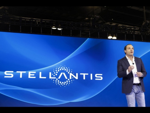 Stellantis chiude pesante in borsa, -25,17%, brucia 5,9 miliardi