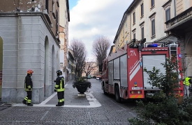 “Misterioso” fumo in centro a Saronno