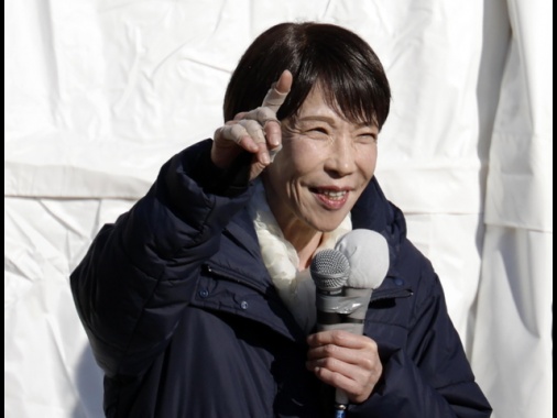 Exit poll Giappone, partito della premier consolida la maggioranza