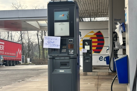 Benzina annacquata, rimborso dei danni