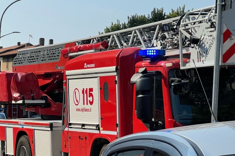 Incendio a Nerviano: quattro feriti