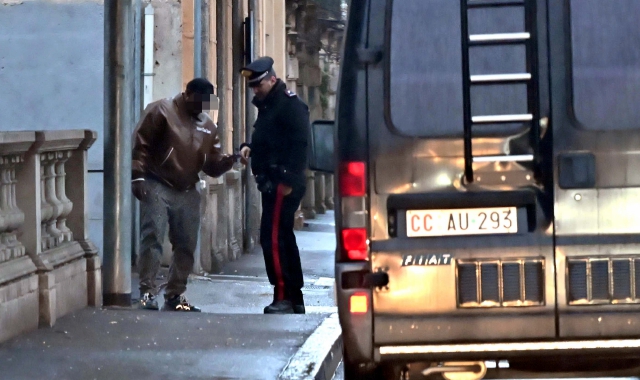 Da ieri sono attivii controlli della Stazione Mobiledei carabinieriin via Como, come deciso dal Comitato sicurezza pubblica