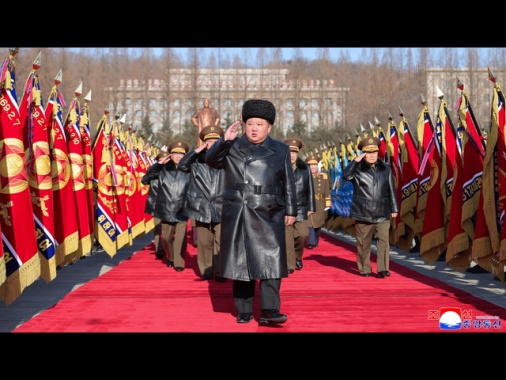 007 sudcoreani, 'Kim Jong-Un ha scelto la figlia Ju Ae come erede'