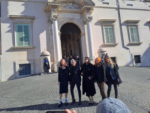 Conti, Pausini e i Big di Sanremo al Quirinale, ricevuti da Mattarella