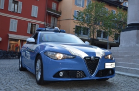 Ubriaco aggredisce i poliziotti: arrestato