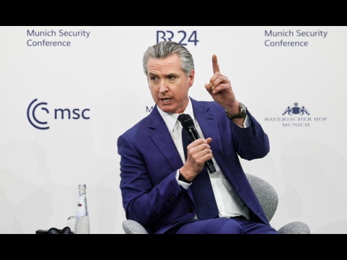 Trump, Ocasio-Cortez e Newsom sono un imbarazzo per gli Usa